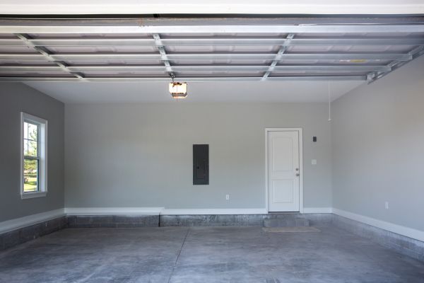 Garage Floor Installation in Conway
